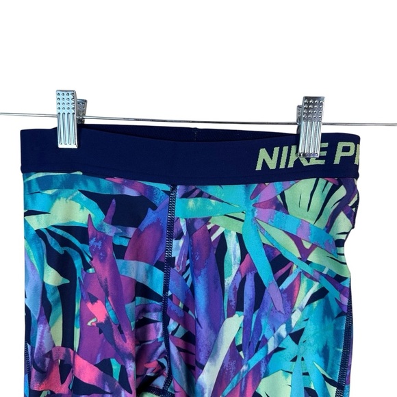 Nike Pro Cropped Leggings Womens Small Floral Tropical Hawaiian Workout Abstract - Picture 5 of 8